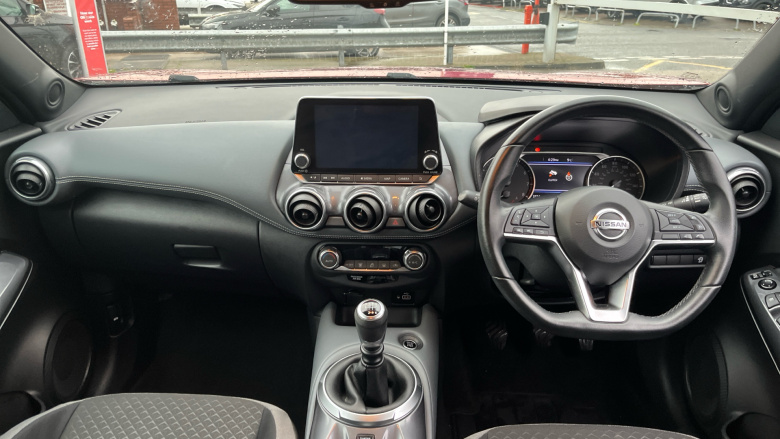 Nissan Juke 1.0 DiG-T 114 N-Connecta 5dr Petrol Hatchback